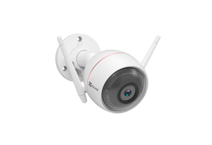 Cámara bullet intemperie IP 2MP 2.8MM sensor PIR con alarma y luz integrada