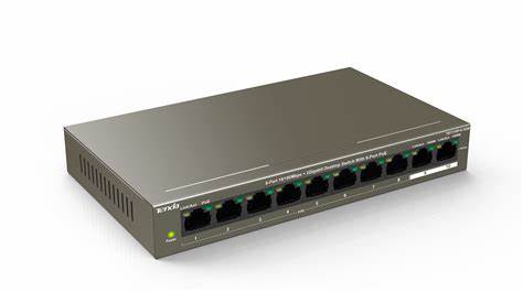 Conmutador de sobremesa de 8 puertos de 10/100 Mbps y 2 puertos Gigabit con 8 puertos PoE