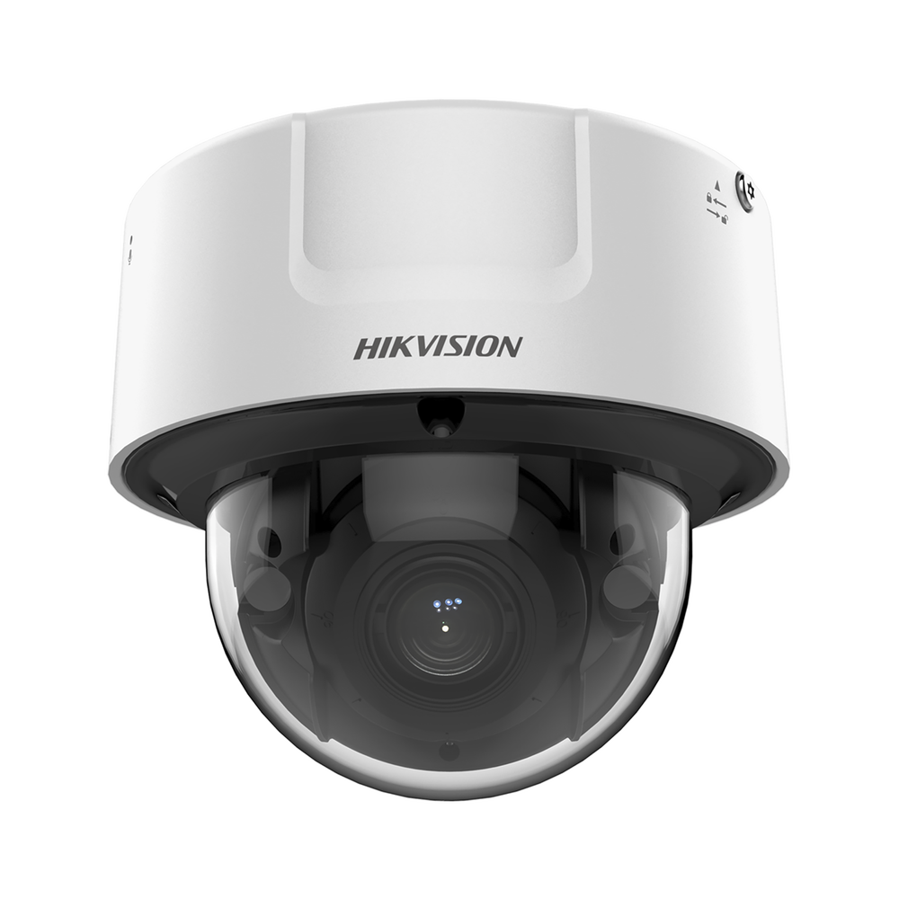 Domo IP 8 Megapixel / Lente Mot. 2.8 a 12 mm / DARKFIGHTER / WDR 120 dB / IK10 / IR 30 mts / Conteo Facial / Detección Facial / Interior / PoE / Búsqueda por Atributos
